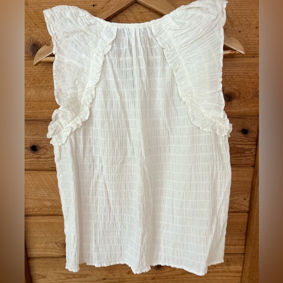 Universal Thread White Ruffle Blouse - Picture 4 of 4
